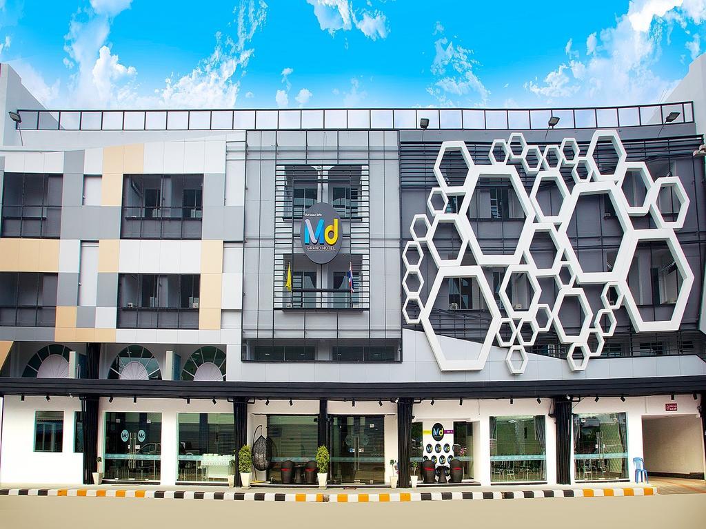 Md Grand Hotel Nakhon Nakhon Si Thammarat Esterno foto